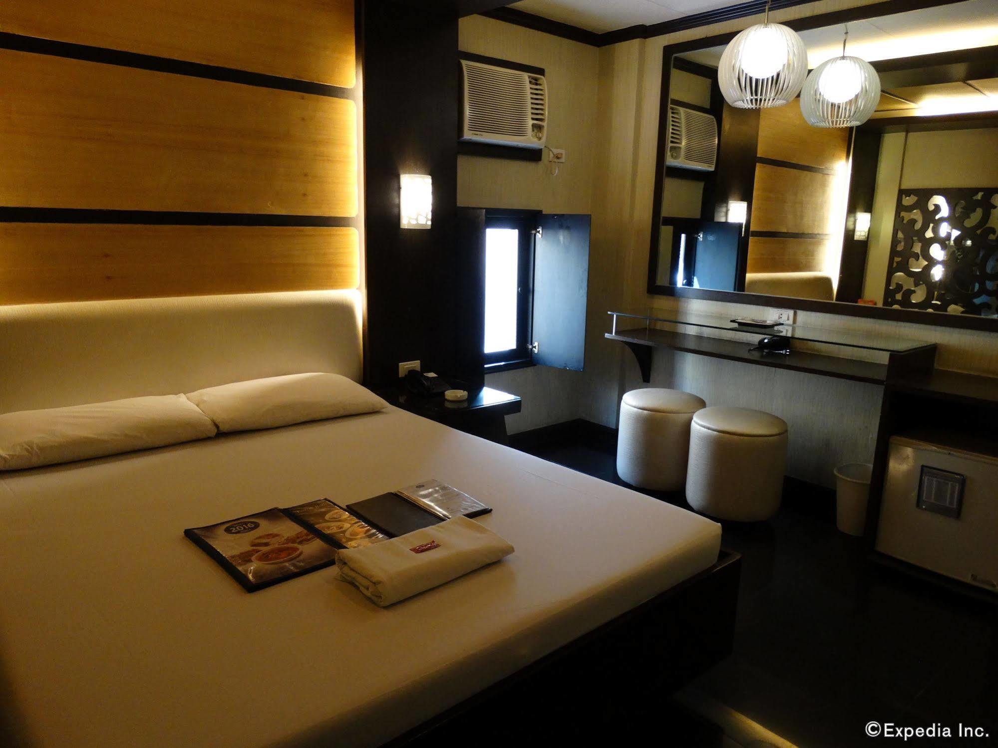 Hotel 2016 Μανίλα Εξωτερικό φωτογραφία