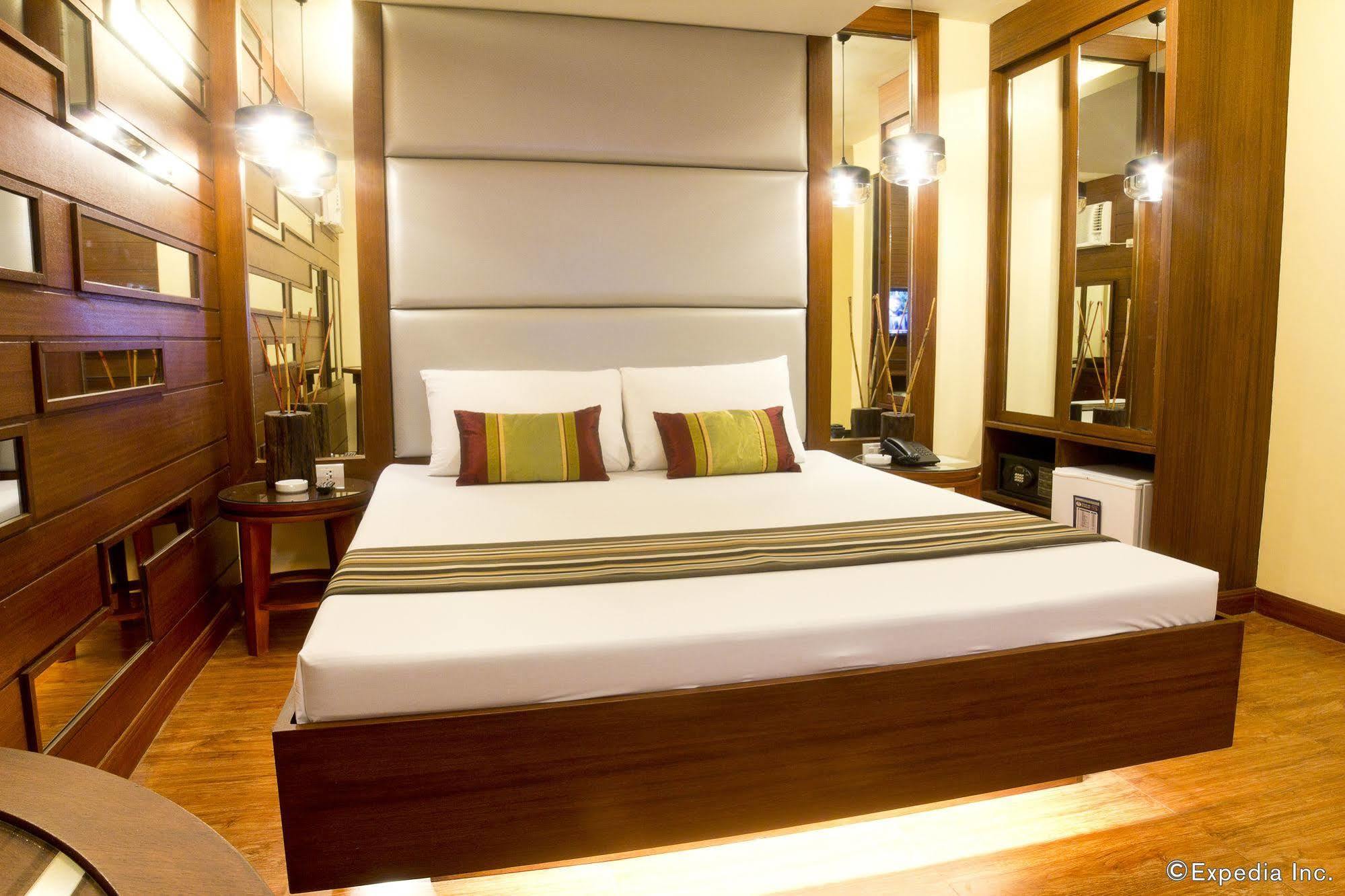 Hotel 2016 Μανίλα Εξωτερικό φωτογραφία