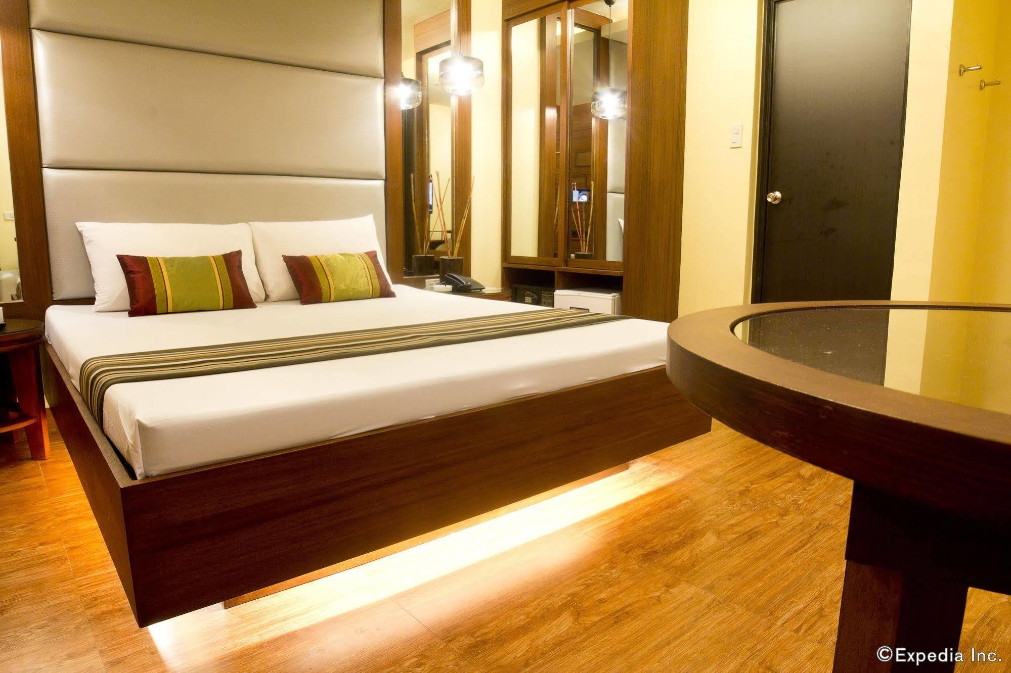 Hotel 2016 Μανίλα Εξωτερικό φωτογραφία