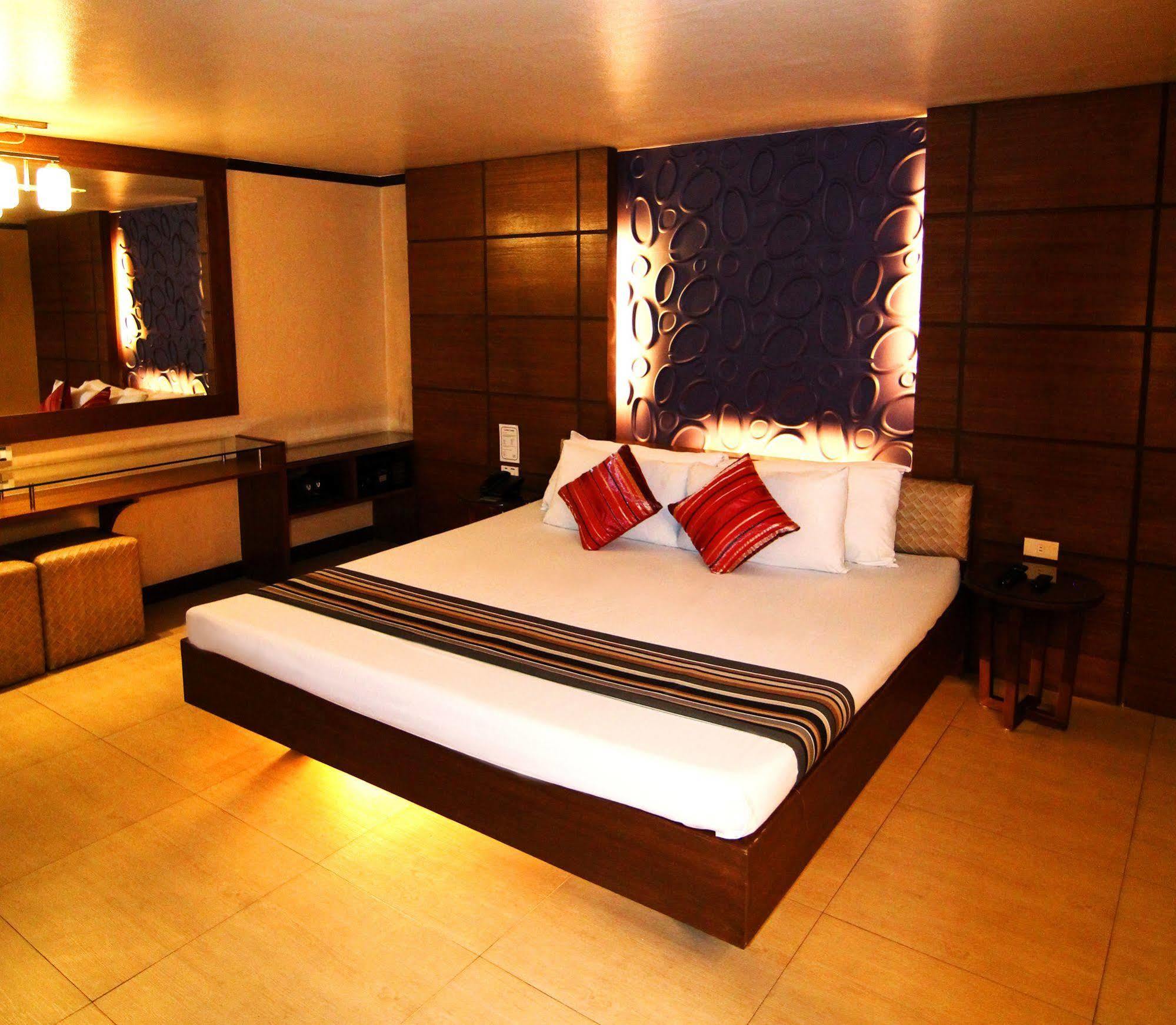 Hotel 2016 Μανίλα Εξωτερικό φωτογραφία